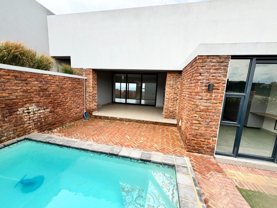 3 Bedroom Property for Sale in Helderzicht Eco Estate North West